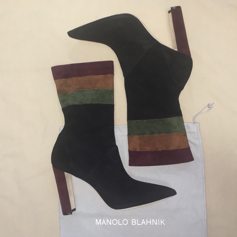 ✨NEW Manolo Blahnik Booties Seeking New Home✨